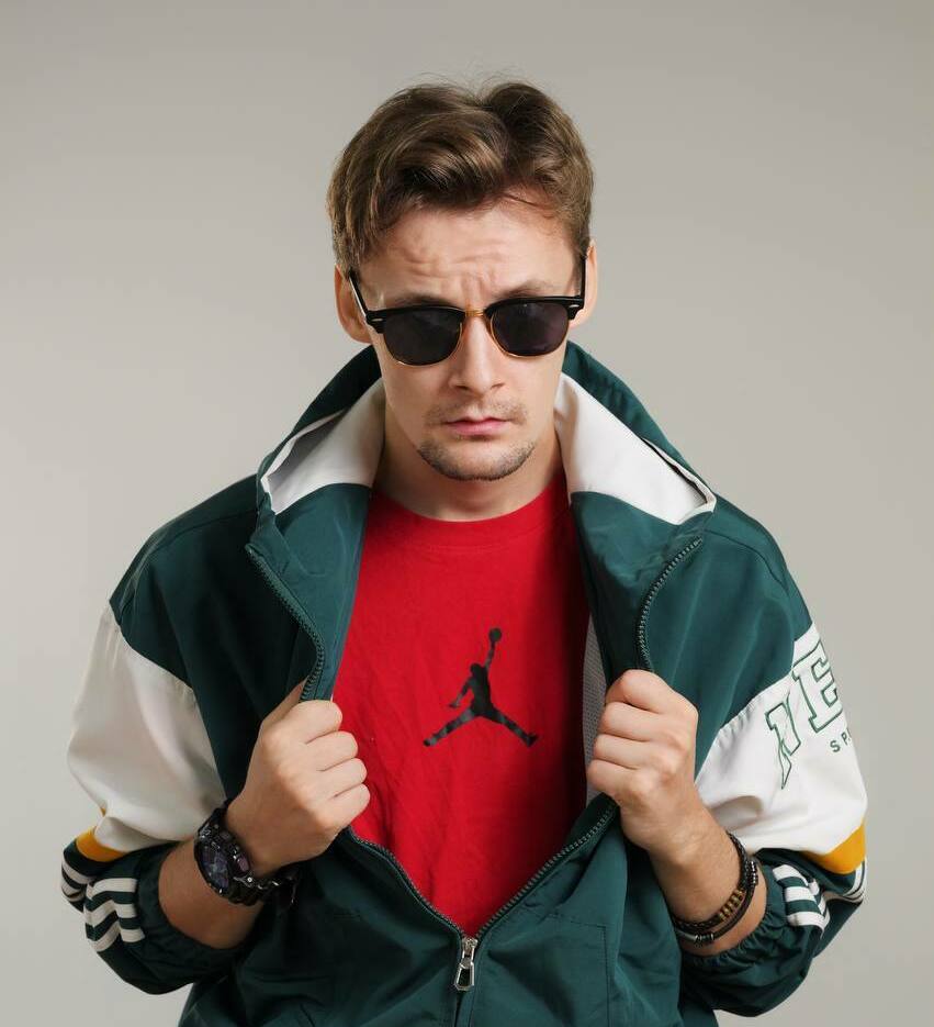 <span style="font-weight: bold;">Роман Десятков</span><br>